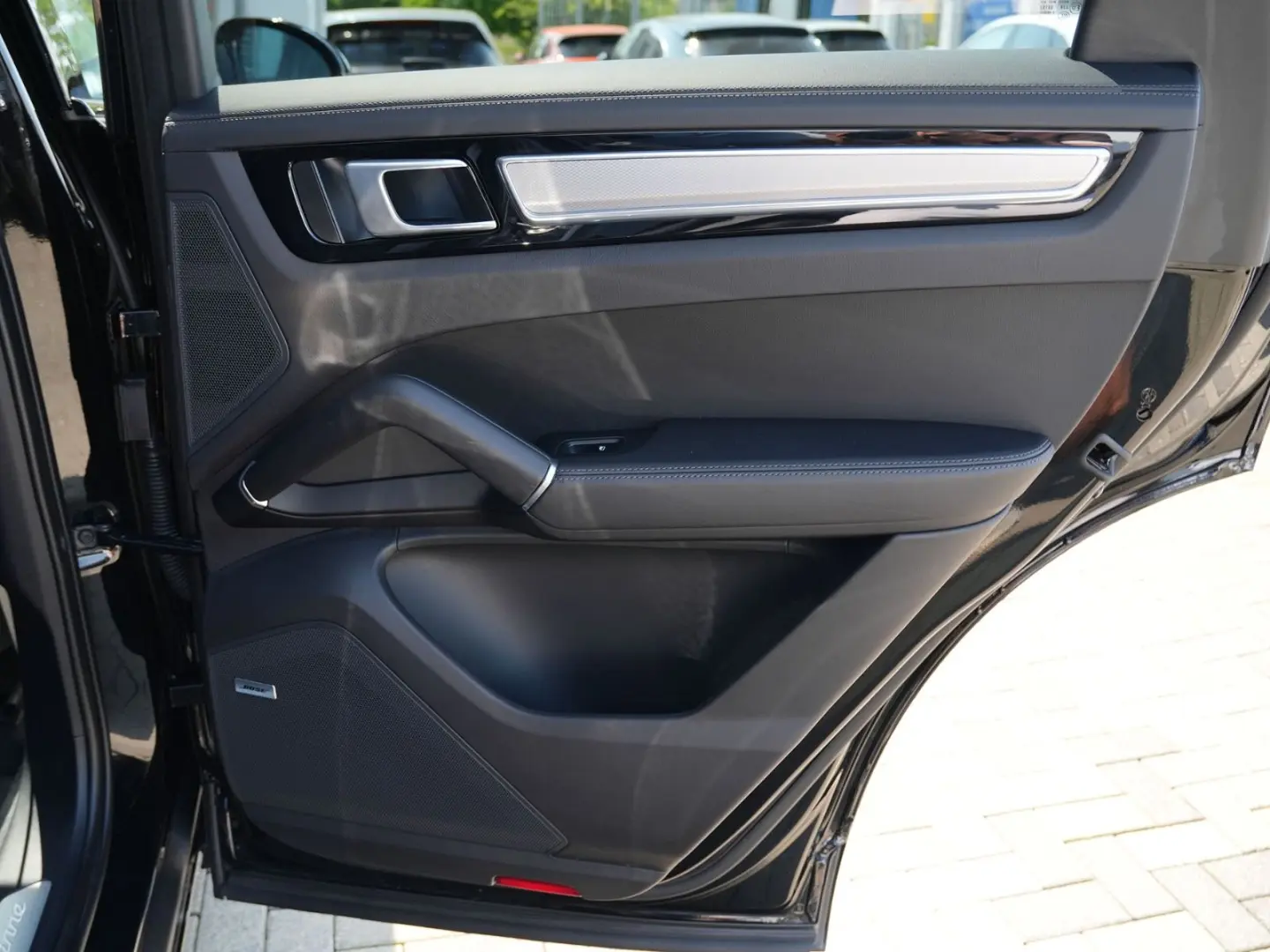 CAYENNE SPORTDESIGN-LUFTF-PANO-BOSE-22CLASSIC