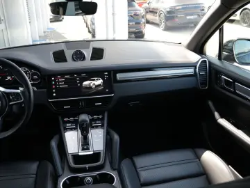 CAYENNE SPORTDESIGN-LUFTF-PANO-BOSE-22CLASSIC