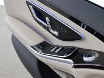 S 580 4M AMG Night Chauffeur Standhz Pano HUD