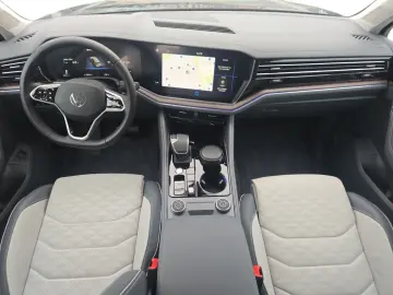 Touareg Elegance 3.0 eHybrid, MATRIX/PANO/360°KA