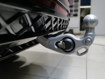 Touareg 3.0TDI R-Line Pano Dynaudio StdHz AHK Ke