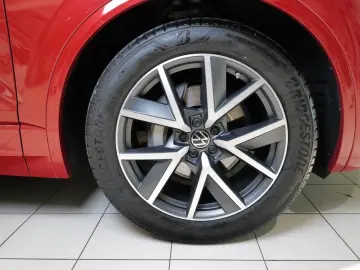 Touareg 3.0TDI R-Line Pano Dynaudio StdHz AHK Ke