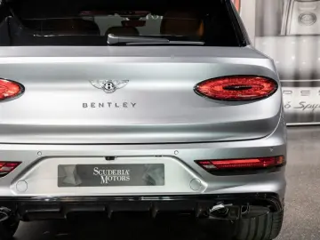 BENTAYGA S | MULLINER DUO-TONE | NAIM-SOUND