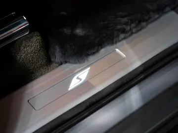 BENTAYGA S | MULLINER DUO-TONE | NAIM-SOUND
