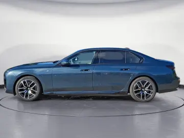 740d xDrive Navi Leder Tempom.aktiv Panoramadach