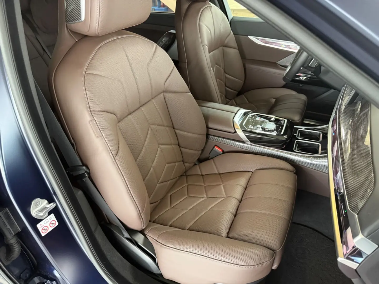 740d Lim. xDrive M Sportpaket PRO