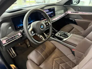 740d Lim. xDrive M Sportpaket PRO
