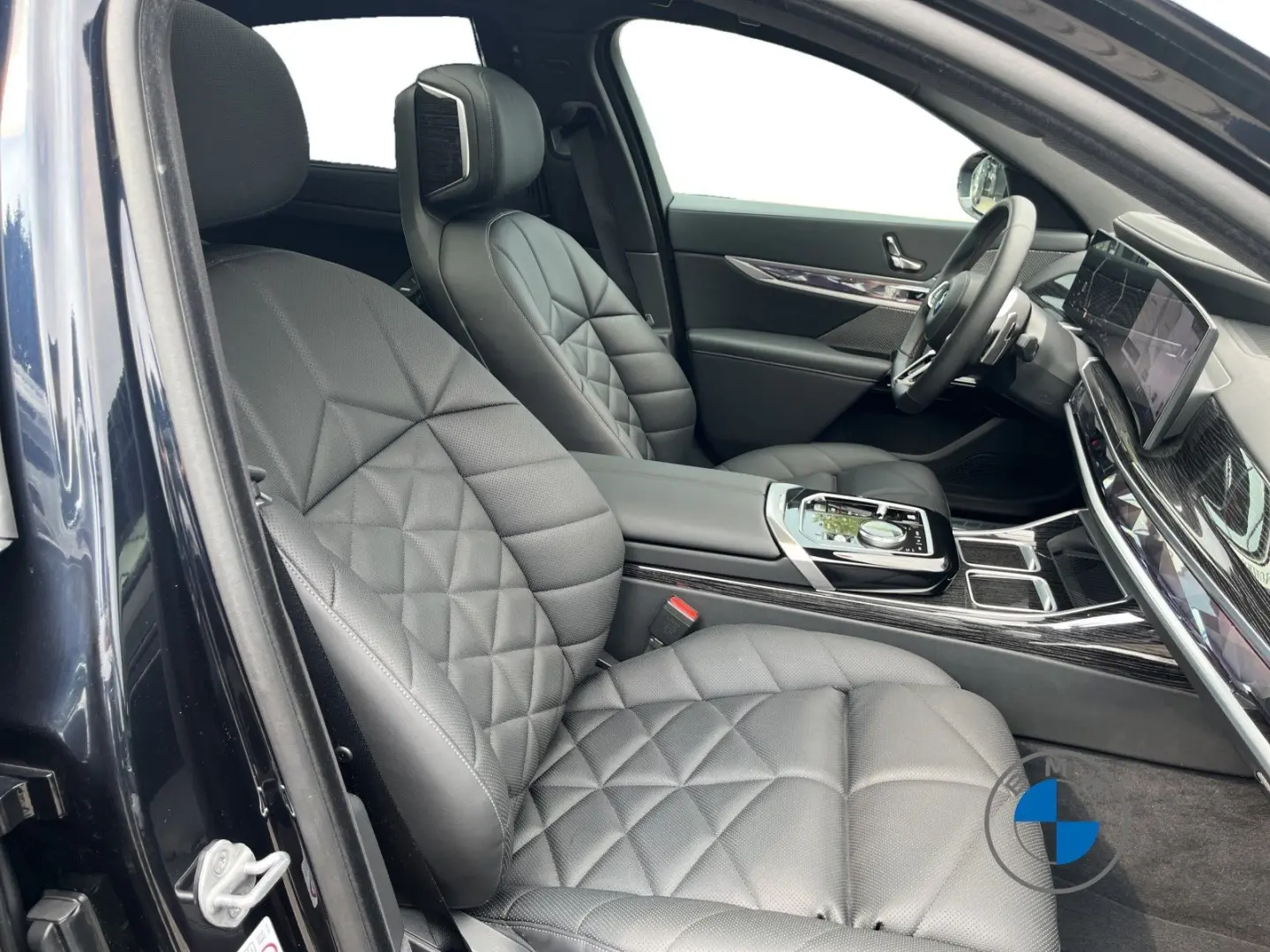 740d xDrive M Sport 21