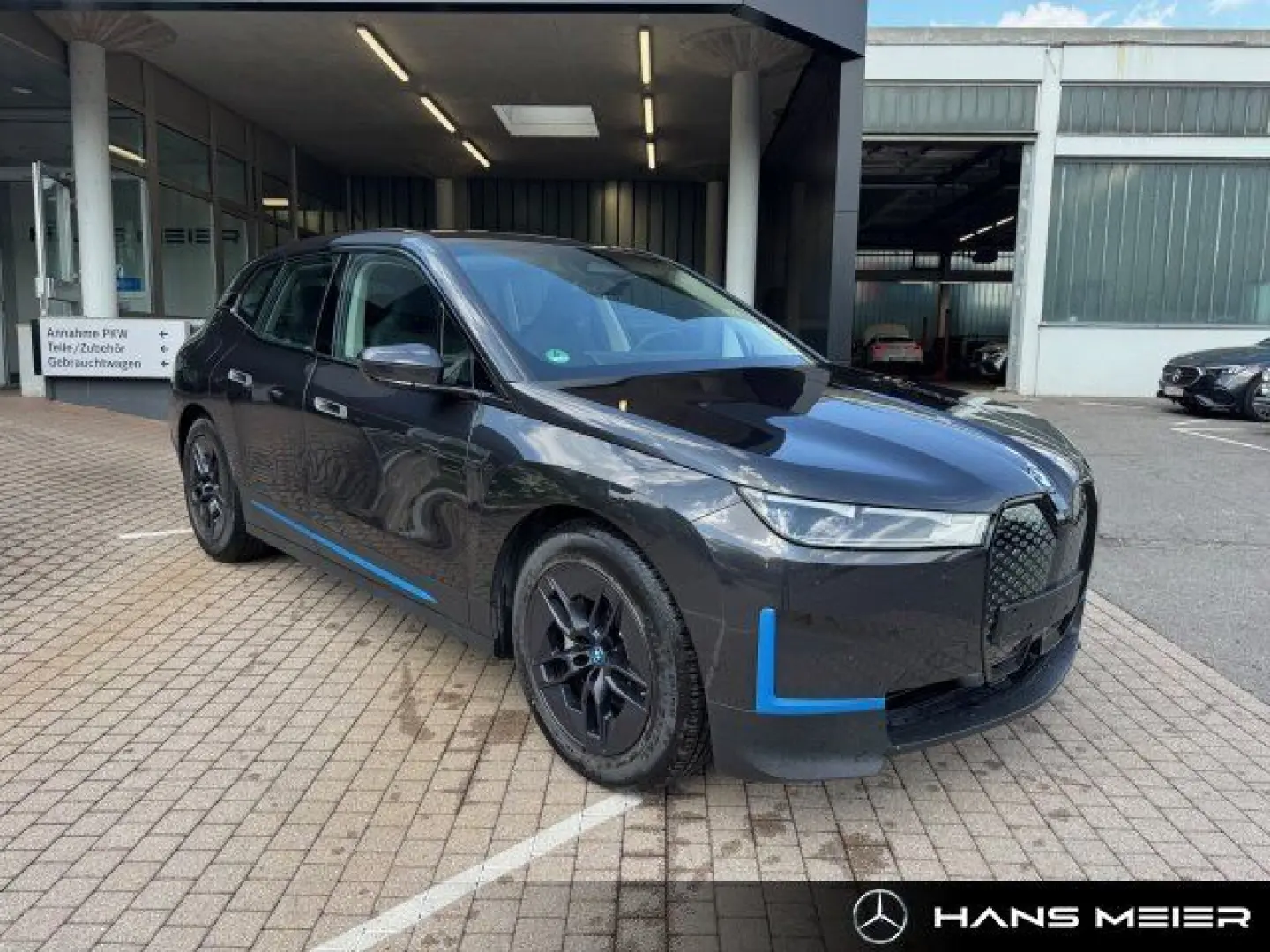 iX50 xDrive Totwinkel Curved-Display Kamera LED