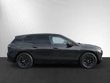 iX xDrive50 PanoSkyLounge|Head-Up|DrivingAss.