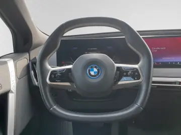iX xDrive50 PanoSkyLounge|Head-Up|DrivingAss.