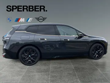 iX xDrive50 22 Zoll*Sportpaket*AHK*Soft Close*Ma