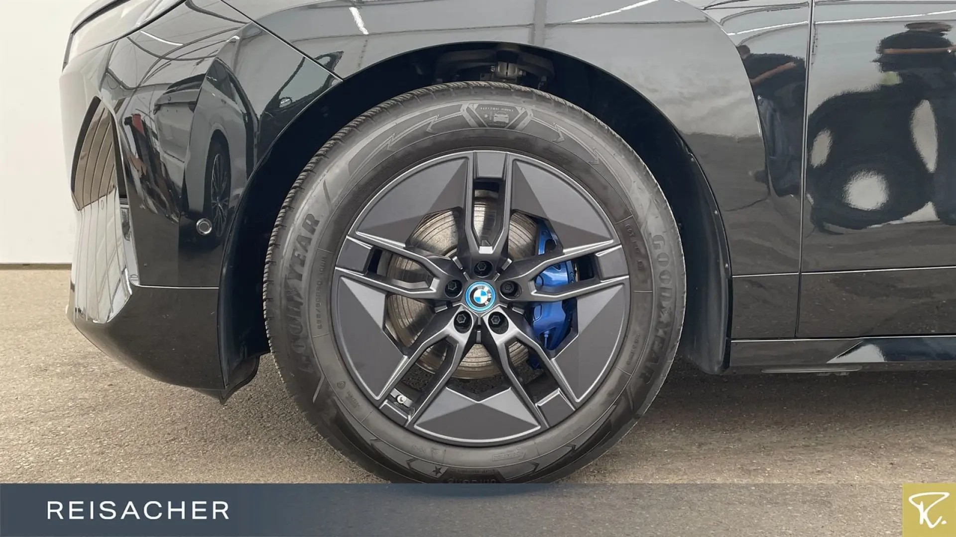 BMW iX xDr. 50