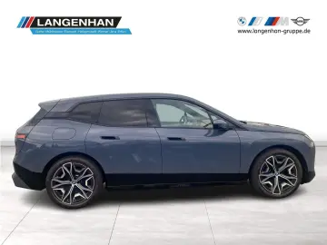 BMW iX xDrive50 Head-Up Soft-Close PANO LED RFK AHK