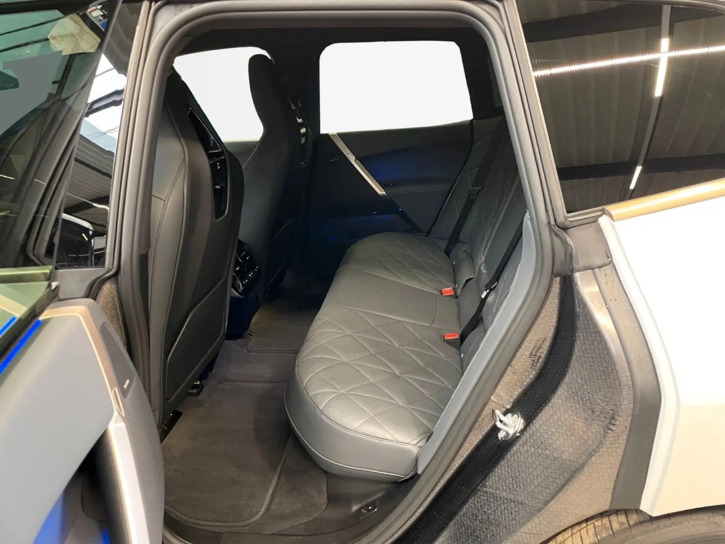 BMW iX50 xDrive Sport ACC LASER PANO 360°