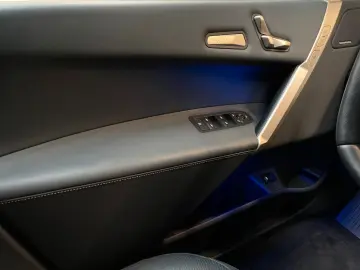 BMW iX50 xDrive Sport ACC LASER PANO 360°