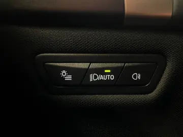 BMW iX50 xDrive Sport ACC LASER PANO 360°