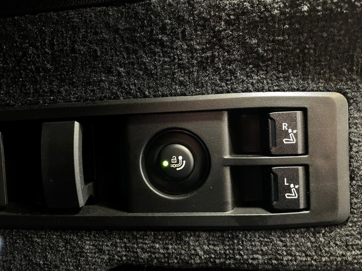 BMW iX50 xDrive Sport ACC LASER PANO 360°