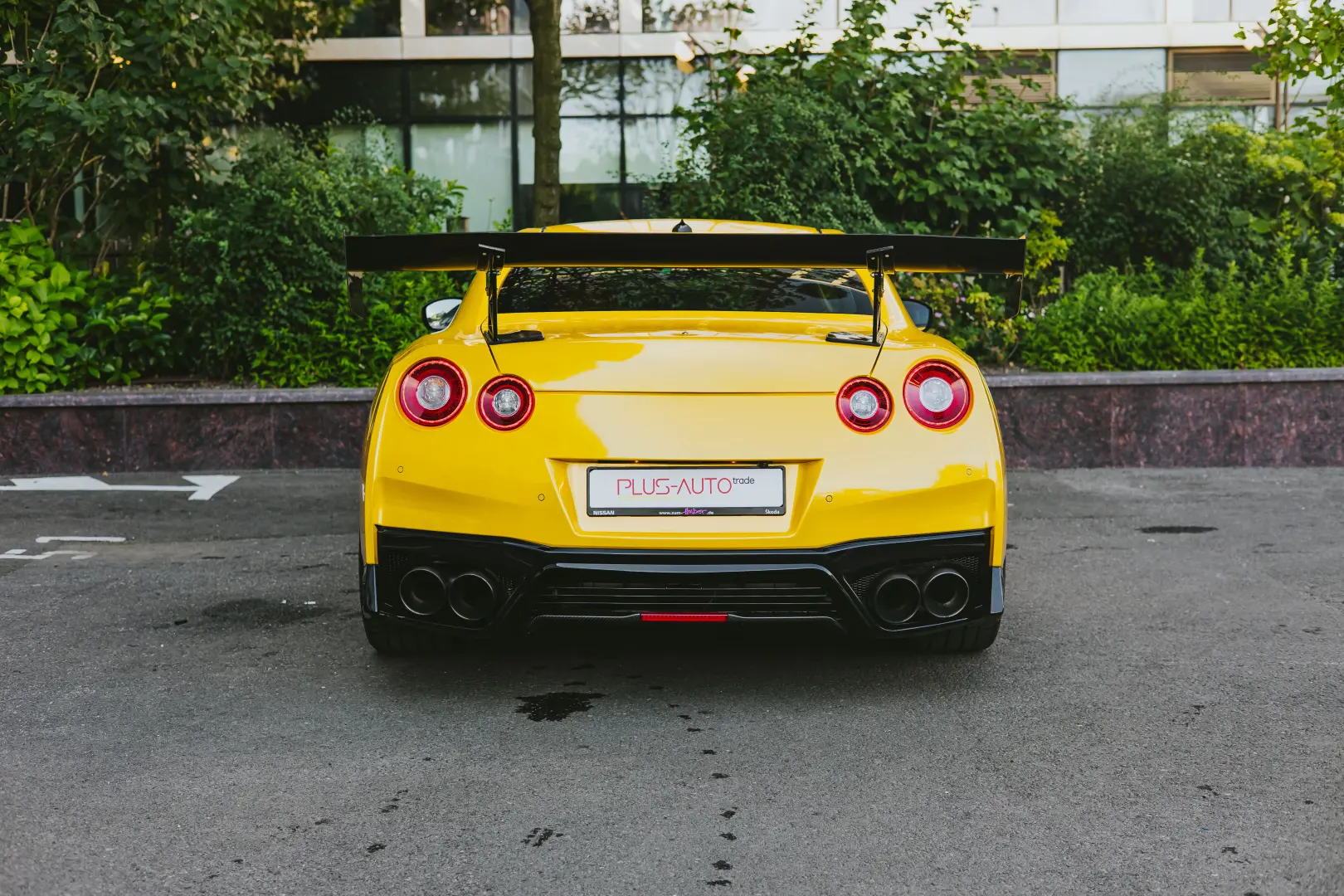 Nissan GT-R Prestige Edition