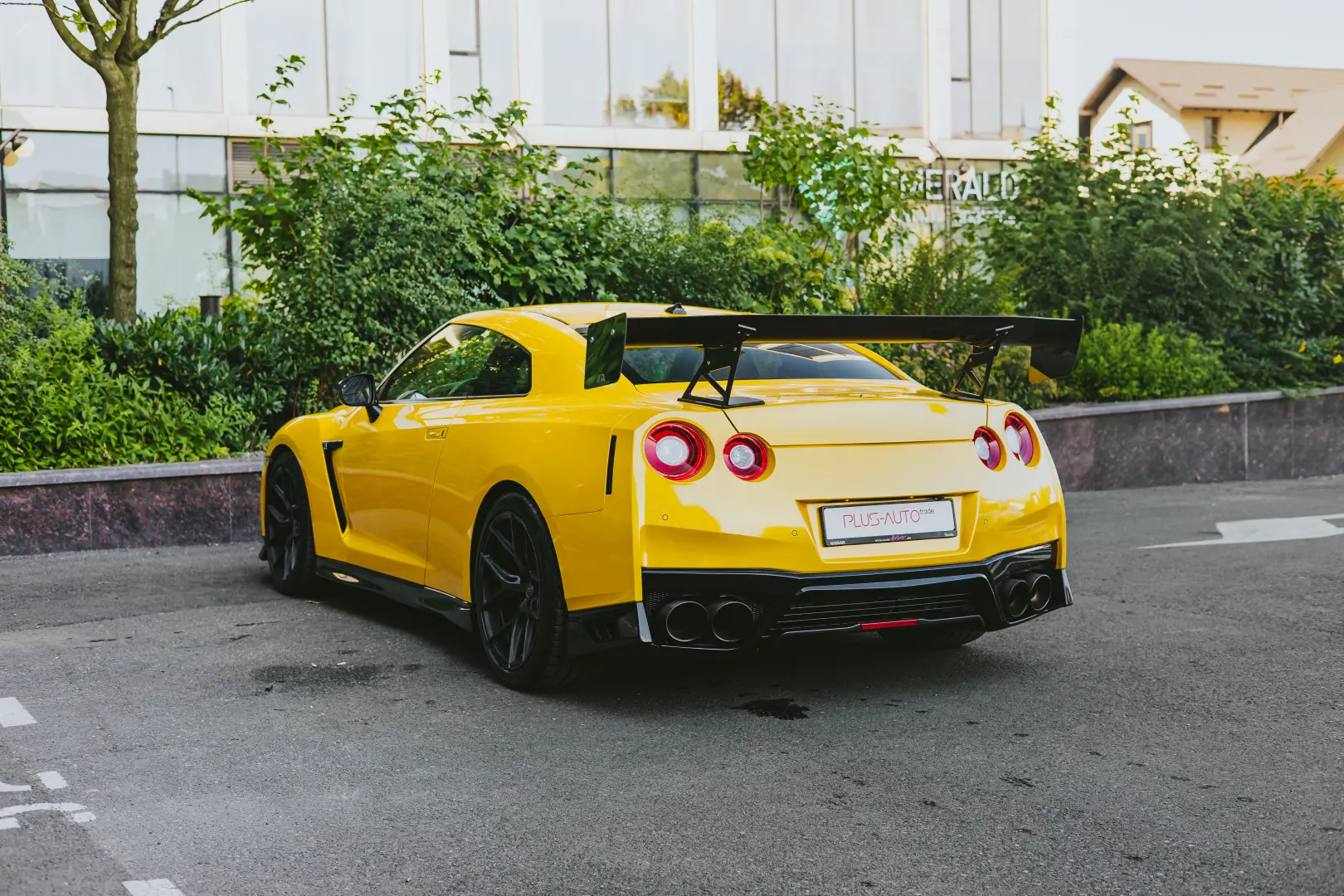 Nissan GT-R Prestige Edition