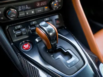 Nissan GT-R Prestige Edition