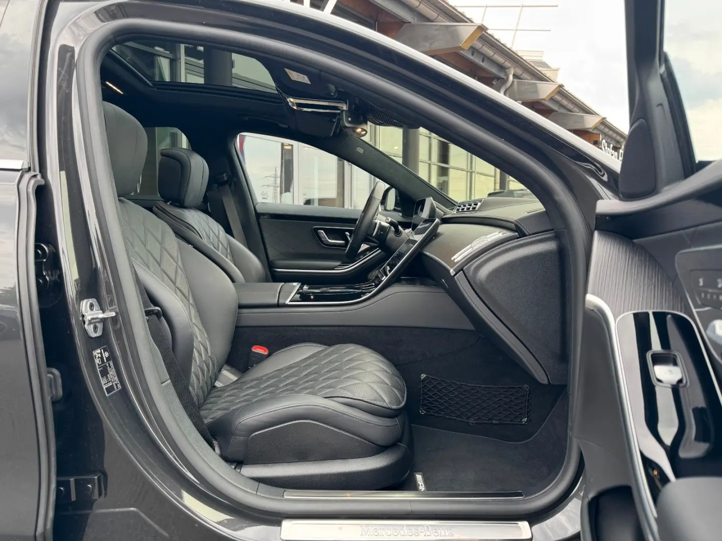 S 580e AMG+Pano+Digital+Burm+3D+AirM+HUD+360+