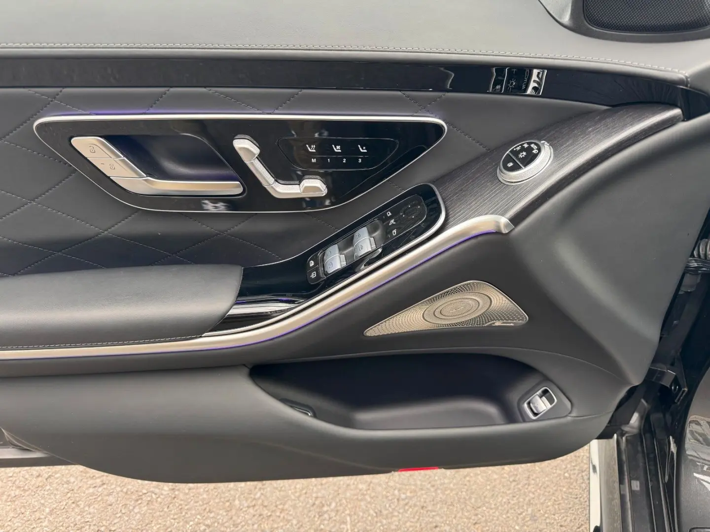 S 580e AMG+Pano+Digital+Burm+3D+AirM+HUD+360+