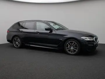 530e M Sport Panorama Kamera DAB HiFi Alarm LED