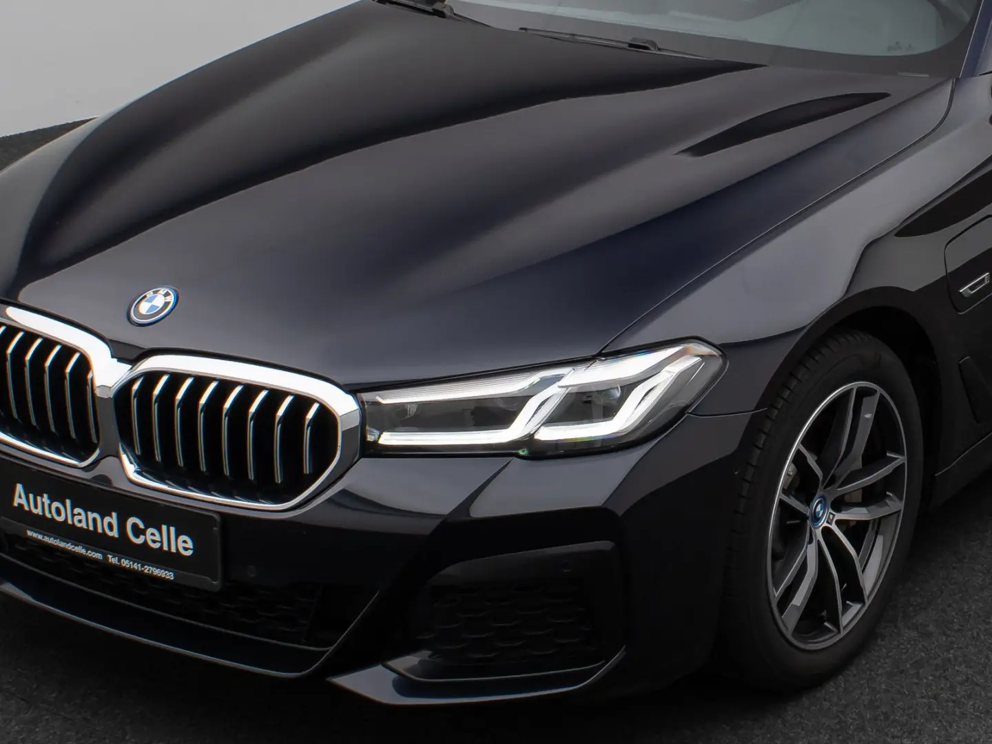 530e M Sport Panorama Kamera DAB HiFi Alarm LED