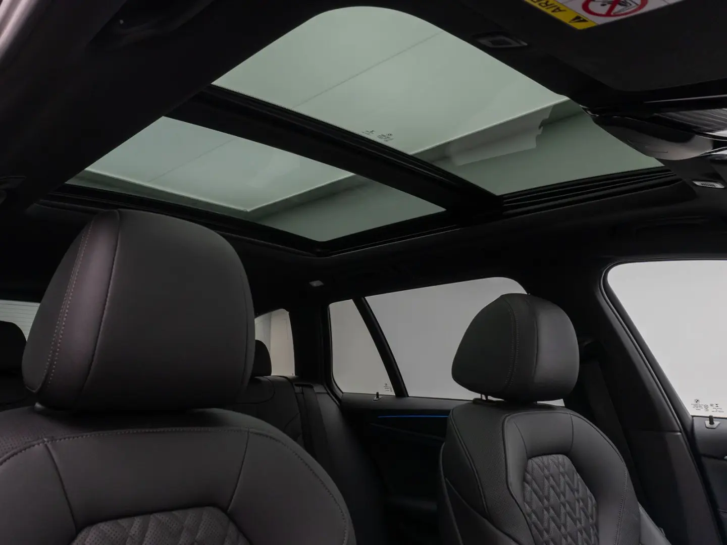 530e M Sport Panorama Kamera DAB HiFi Alarm LED