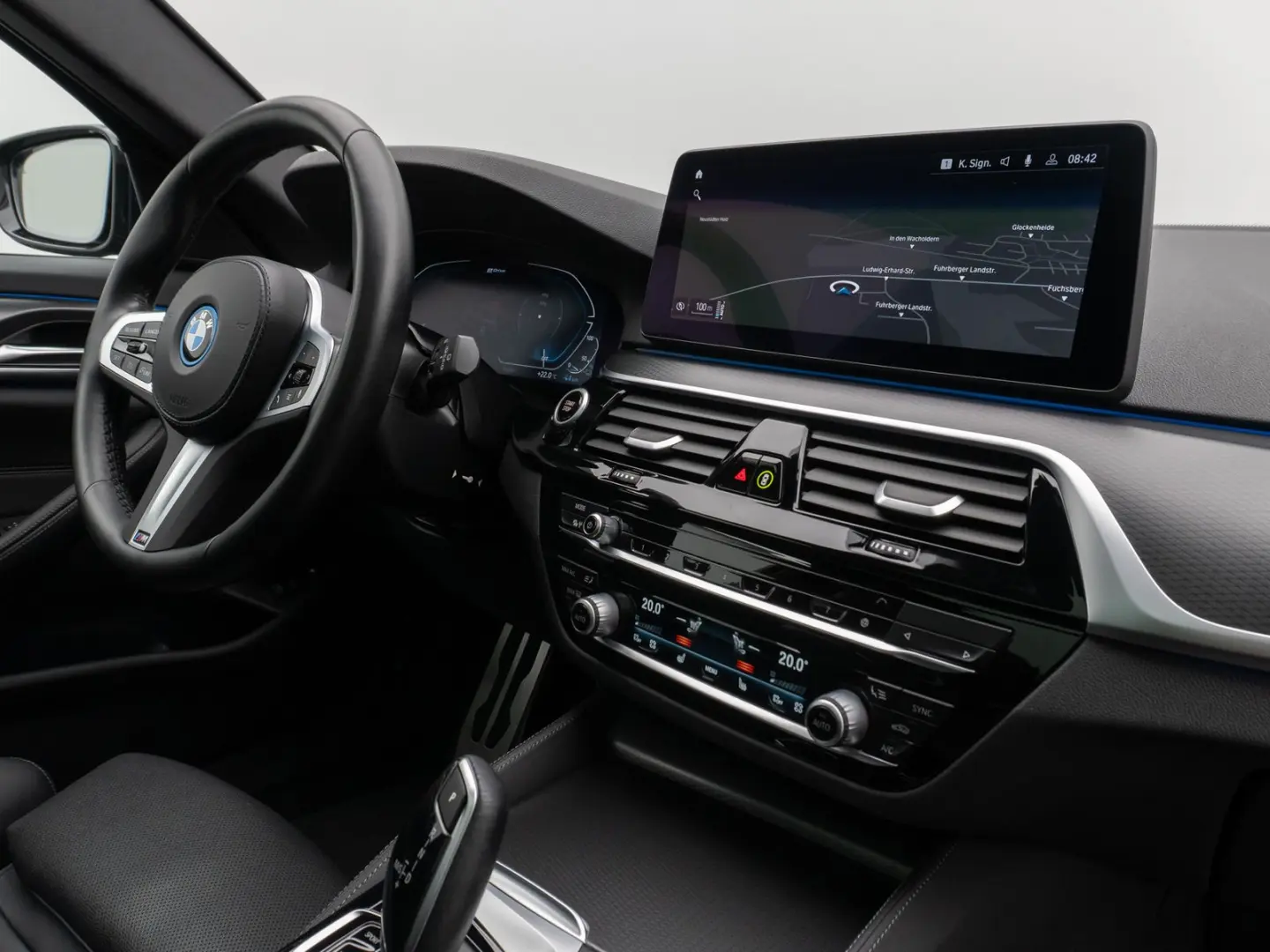 530e M Sport Panorama Kamera DAB HiFi Alarm LED