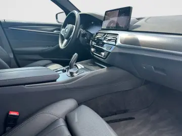 530e Touring Aut.