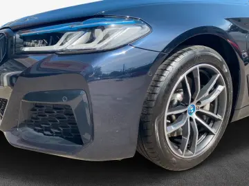 530e Touring M Sportpaket Head-Up HiFi DAB WLAN