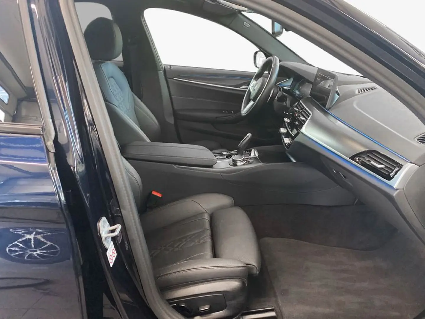 530e Touring M Sportpaket Head-Up HiFi DAB WLAN