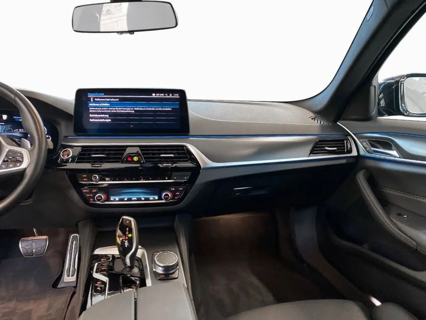 530e Touring M Sportpaket Head-Up HiFi DAB WLAN