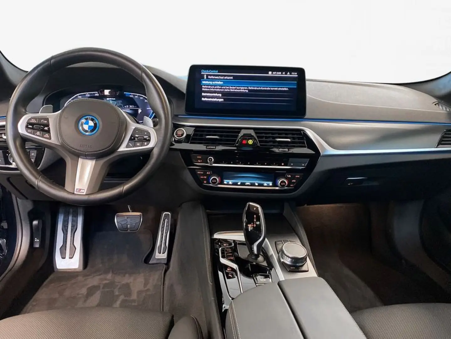 530e Touring M Sportpaket Head-Up HiFi DAB WLAN