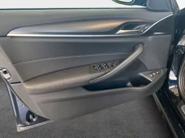 530e Touring M Sportpaket Head-Up HiFi DAB WLAN