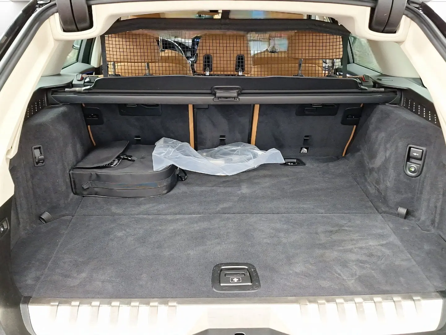 530e Touring AHK Harman/K LiveCockpitProf Laser