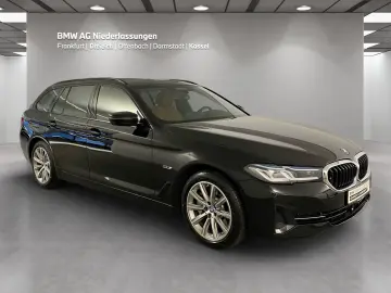 530e xDrive AHK Driv.Assist.Prof Harman K Laser