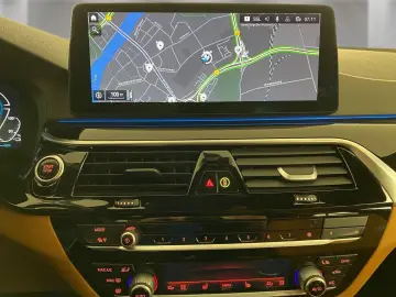 530e xDrive AHK Driv.Assist.Prof Harman/K Laser
