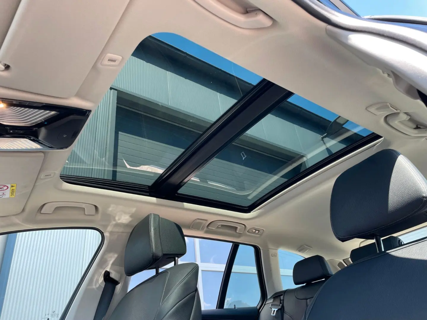 530e TOURING LUXURYLINE HUD PANO LASER SURROUND