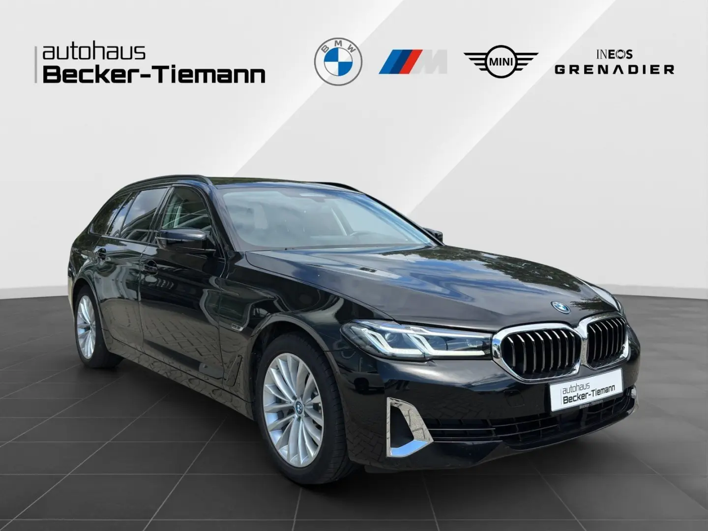 530e Touring 18