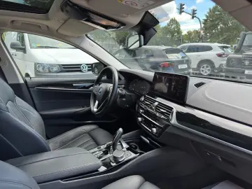 530e Touring 18