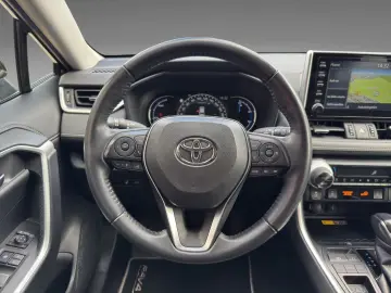 RAV 4 Hybrid 4x2 Team Deutschland 2.5 Navi LED A