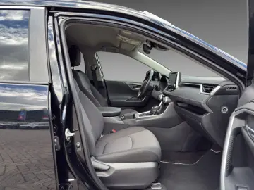 RAV 4 Hybrid 4x2 Team Deutschland 2.5 Navi LED A