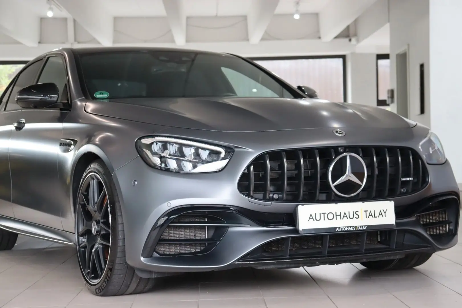 E 63 S AMG Lim. *Pano*HUD*Carbn1+2*Night*BURM*