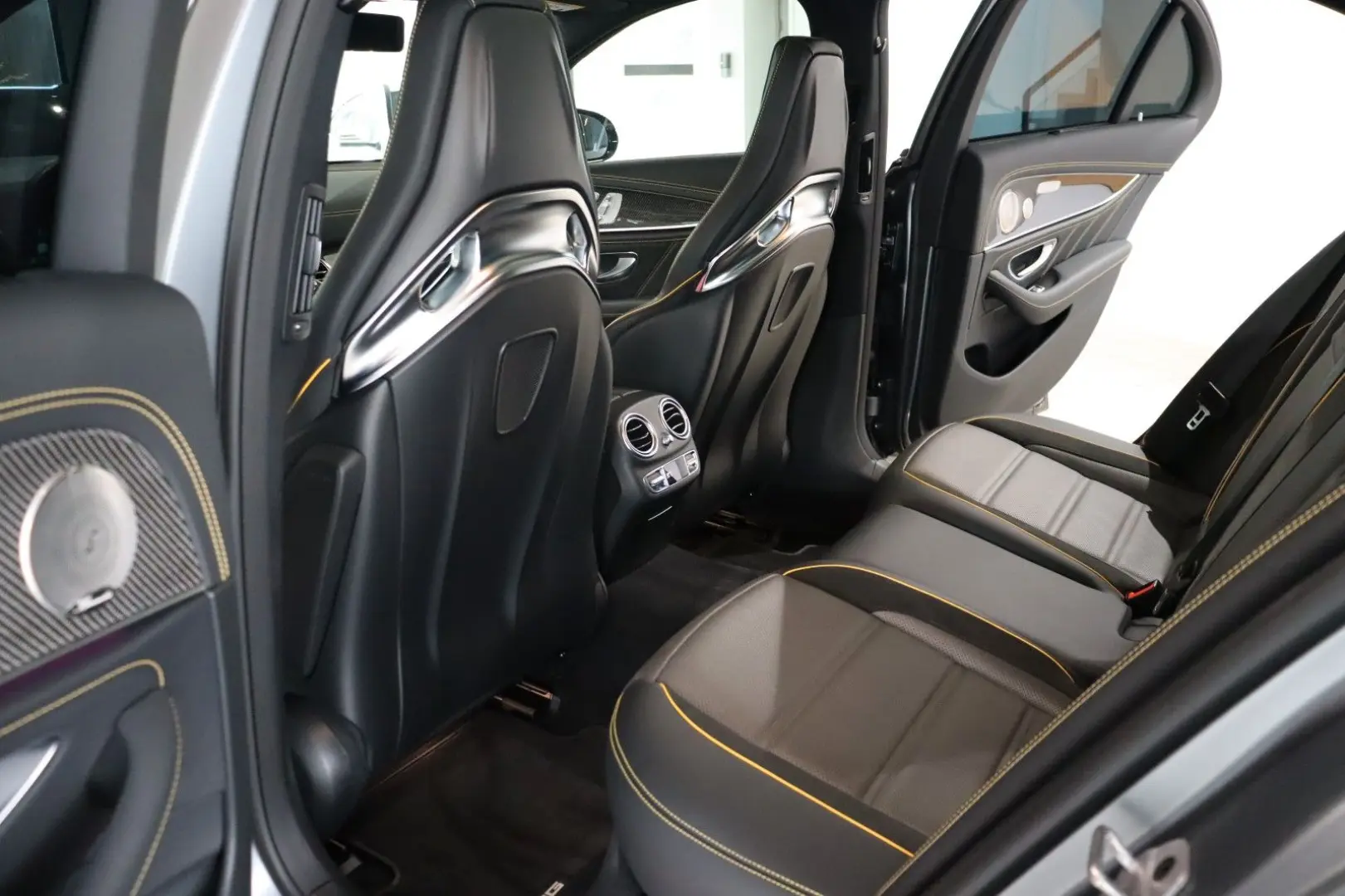 E 63 S AMG Lim. *Pano*HUD*Carbn1+2*Night*BURM*