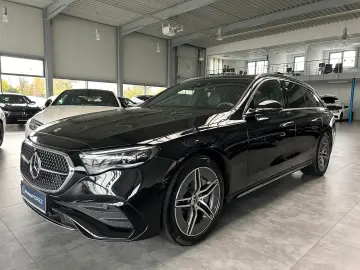E 300 T e AMG AIRMATIC-DISTRONIC-AHK-PANORAMA SD