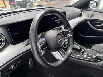 E 300 4M AMG MBUX+NAVI+LED+PANO+BURMEST+WIDE+1HD
