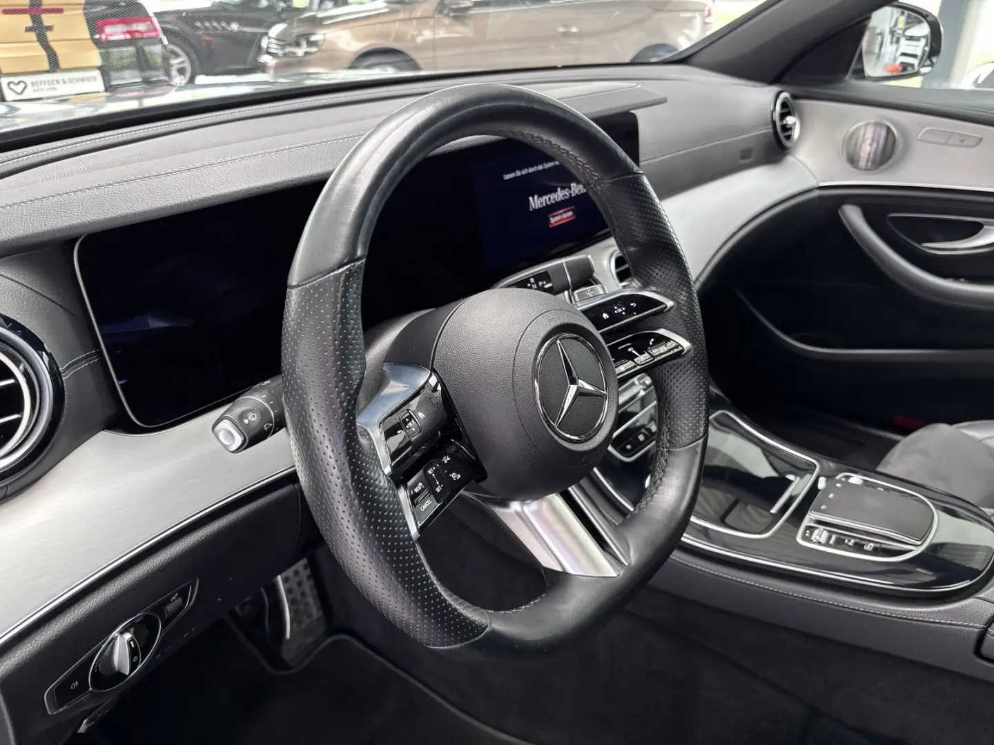 E 300 4M AMG MBUX+NAVI+LED+PANO+BURMEST+WIDE+1HD